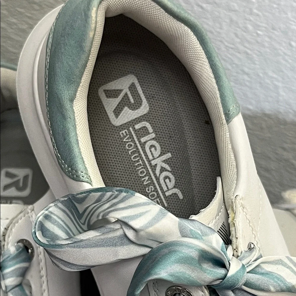 EUC Rieker Revolution Adelia 01 - Picture 2 of 14